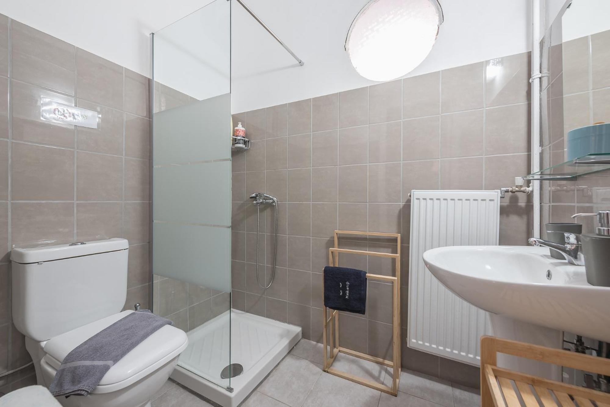 Peaceful And Comfy 2ba In Heart Apartment Athens