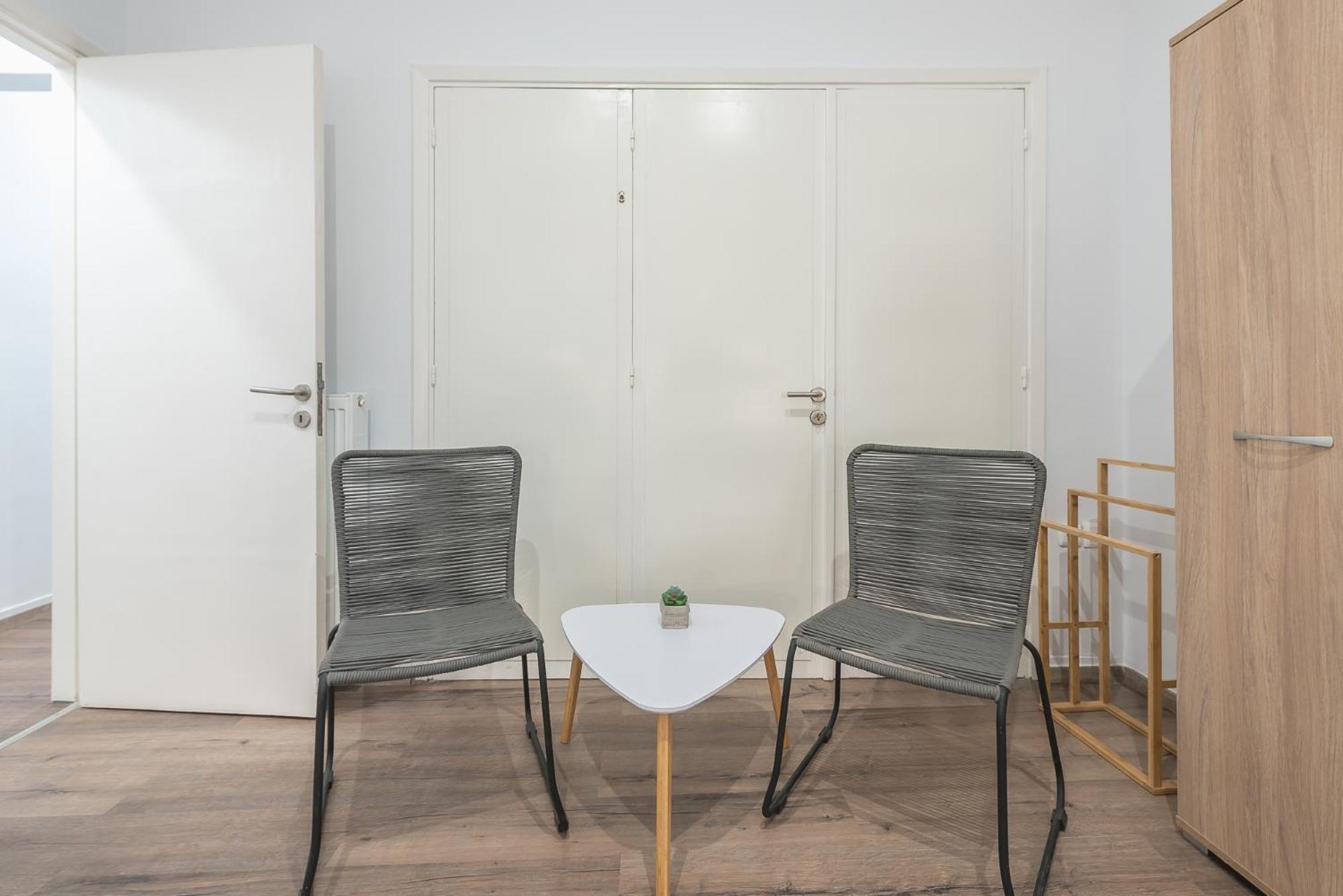 Peaceful And Comfy 2ba In Heart Apartment Athens