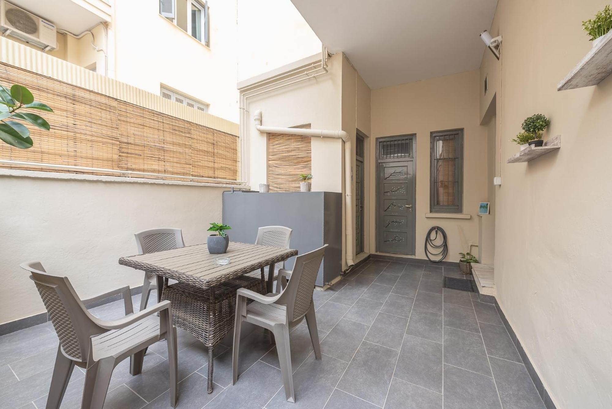 Apartment Peaceful And Comfy 2ba In Heart Athens