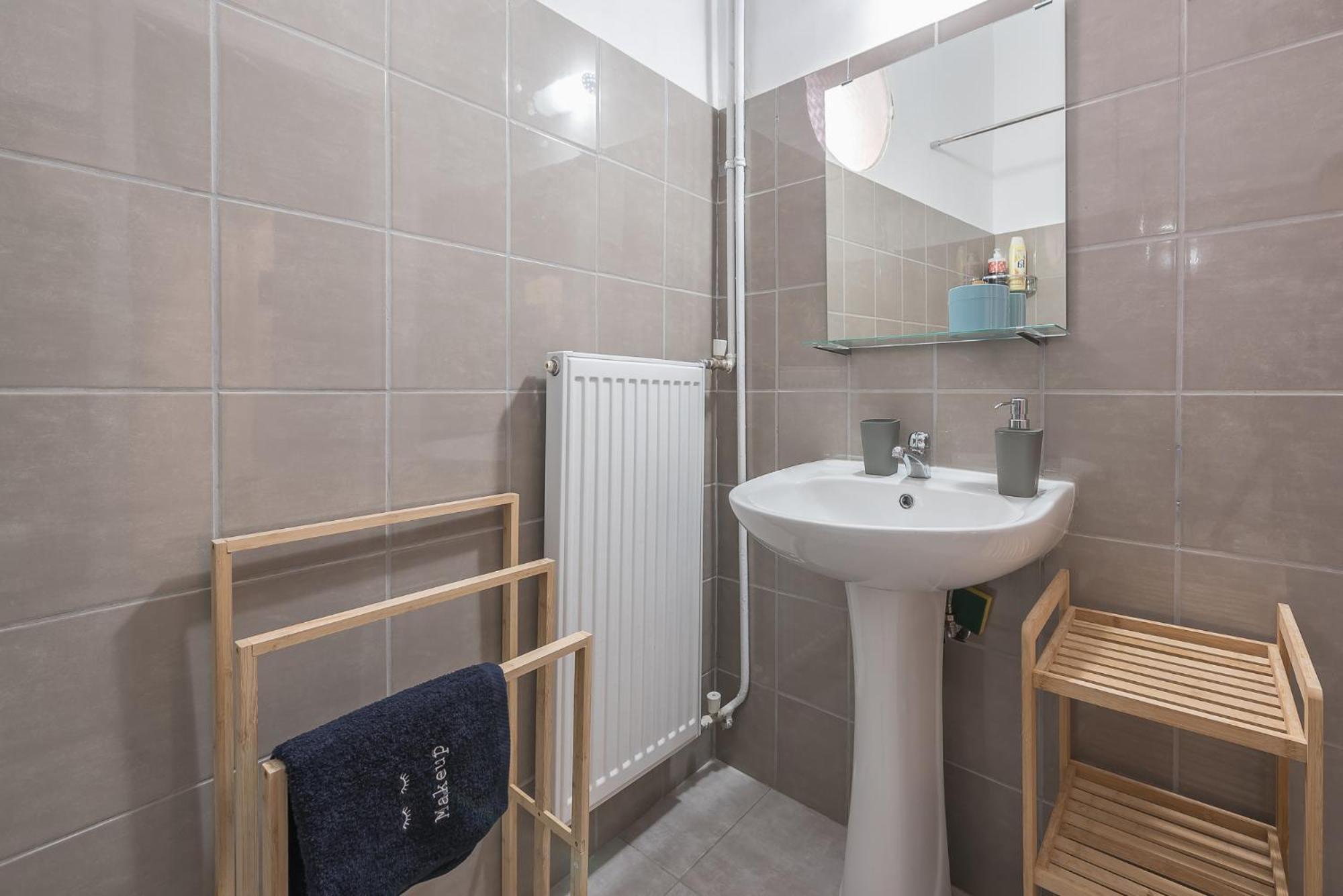 Apartment Peaceful And Comfy 2ba In Heart